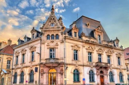 One Day in Dijon Itinerary: A Perfect Day Trip