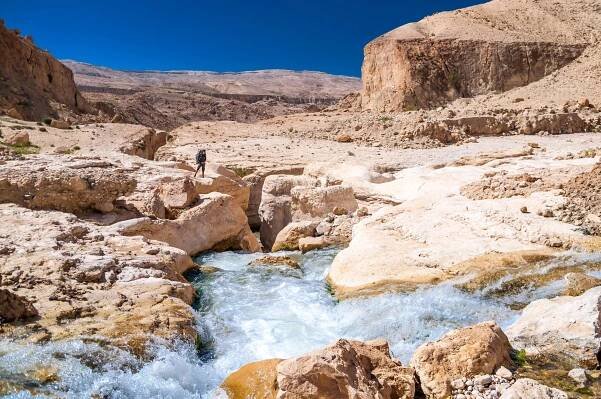 Wadi Al-Hasa Private Hiking Tour from Aqaba | SAHARANSKY