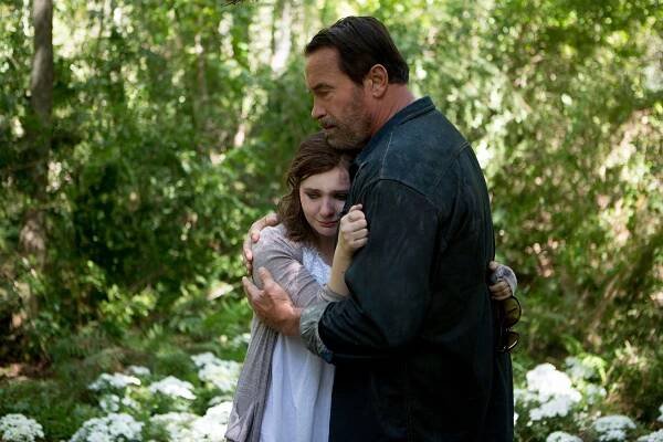 Maggie - Z filmu - Abigail Breslin, Arnold Schwarzenegger