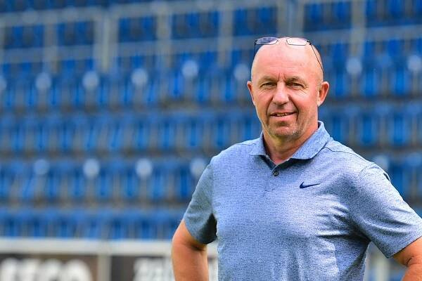 Na královnu se mě ptali víc než na fotbal. Kadlec nejen o stříbrném Euru