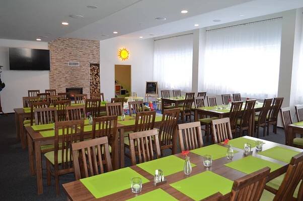 Hotel ČESKÁ FARMA - Hotel - Krkonoše - Dolní Dvůr