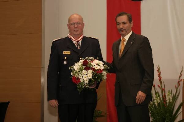 Ministerpräsident a.D. Matthias Platzeck mit Jürgen Helmdach