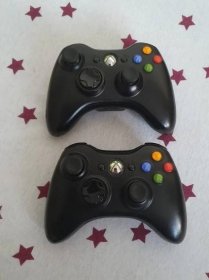 Xbox 360 + kinect + 2 ovladače + 16 her - Počítače a hry