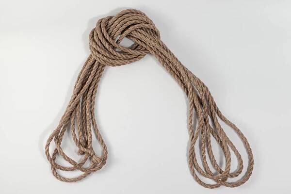 ROUGH - tvrdší jutový provaz na shibari - Ardent shibari
