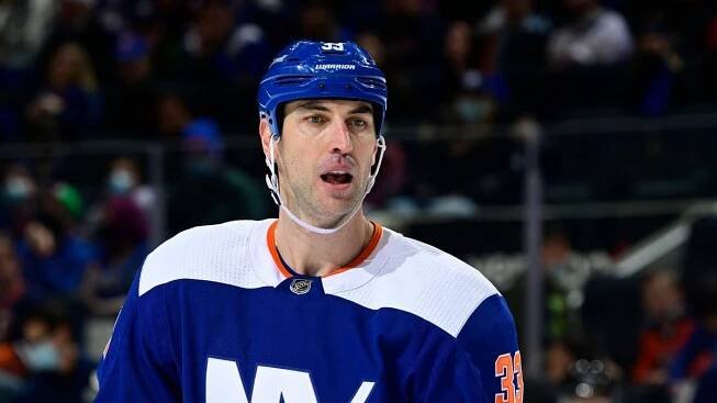 Slovák Chára vyrovnal rekord legendy NHL, brzy bude nejlepší on