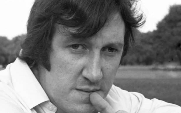 Galerie: Zemřel britský herec Gorden Kaye z televizní komedie Haló, haló! - Galerie - Echo24.cz