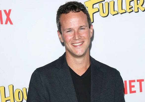 Magic Carpet Ride Back In Time: 'Aladdin' Star Scott Weinger Pays Homage on Film's 25th Anniversary