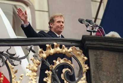 Prezident Václav Havel po svém zvolení prezidentem... | iROZHLAS - spolehlivé zprávy