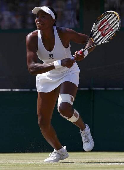 Venus Williamsová spěchala do wimbledonského semifinále