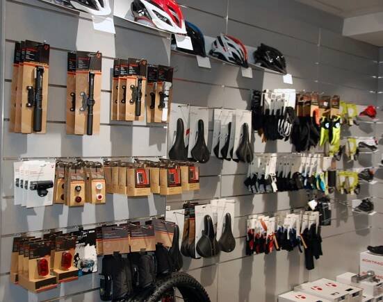 Prodejna KUR sport Ústí nad Labem | KUR sport | horská a dětská kola, elektrokola, komponenty, lyže, oblečení