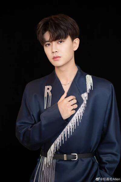 allen-ren-jia-lun1.jpg