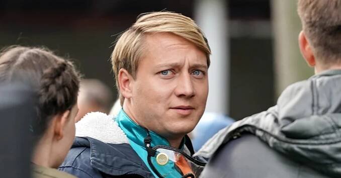 My parkuráci jsme větší šlechtici než dostiháci, říká Ondřej Kraus k roli v seriálu O lidech a koních
