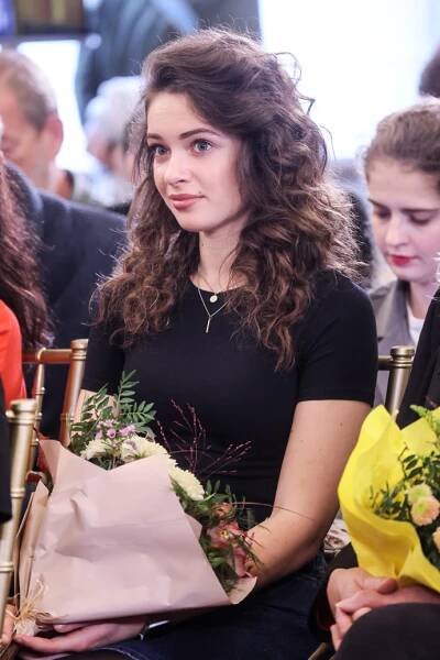 Katarína Krajčovičová nám prozradila, že husté hnědé vlasy má po své mamince.