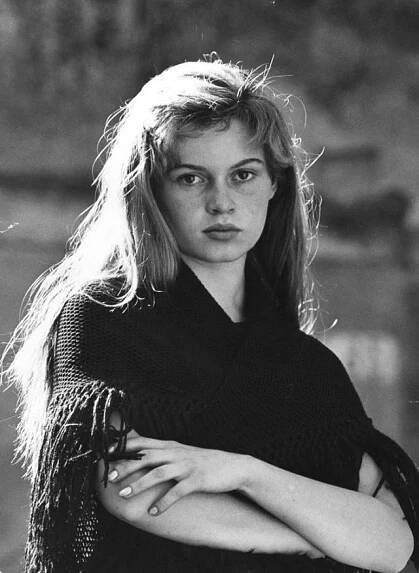 Young Brigitte Bardot | Hippie man, Portræt, Smukke mennesker