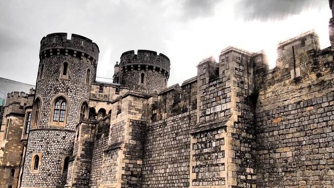 Hrad Windsor – tam, kde se anglická historie mísí se současností