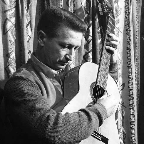 Harold Bradley - Country Music Hall of Fame and Museum