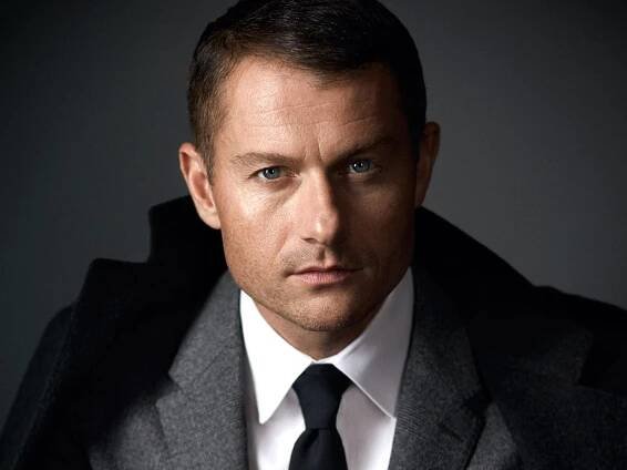 James Badge Dale on the Challenge of Playing a Real-Life SEAL in 13 Hours