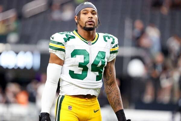 Simone Biles’ Husband Jonathan Owens Signs with Chicago Bears