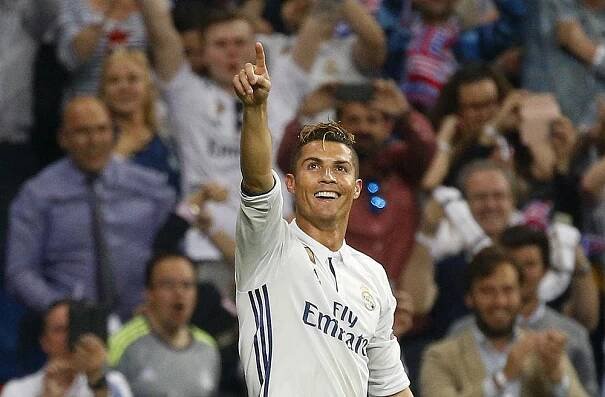 Mazaný Zidaneho tah. I proto mohl Ronaldo rozehrát další gólovou show