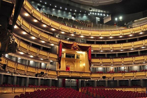 Soubor:Palco TeatroReal.jpg – Wikipedie