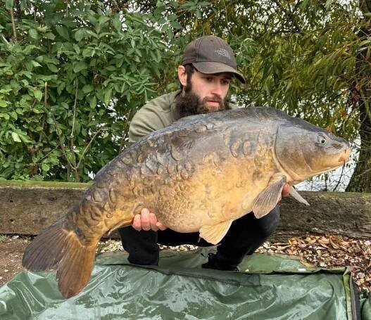 Cromwell Lake - Home of the Thirties & Forties - Carp Fishery
