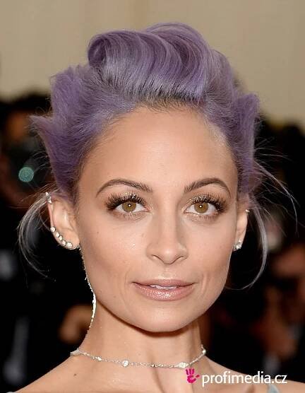 Nicole Richie - celebrity účes - HappyHair