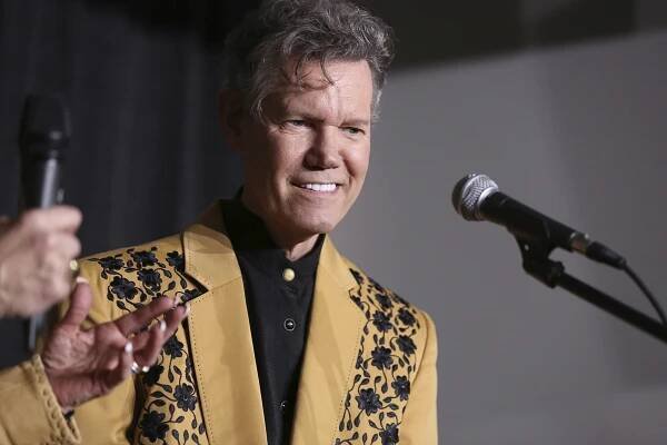 Unheard Randy Travis Song 'Fool's Love Affair': Listen