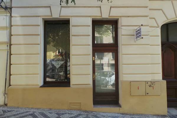 Antik Petit foto 1