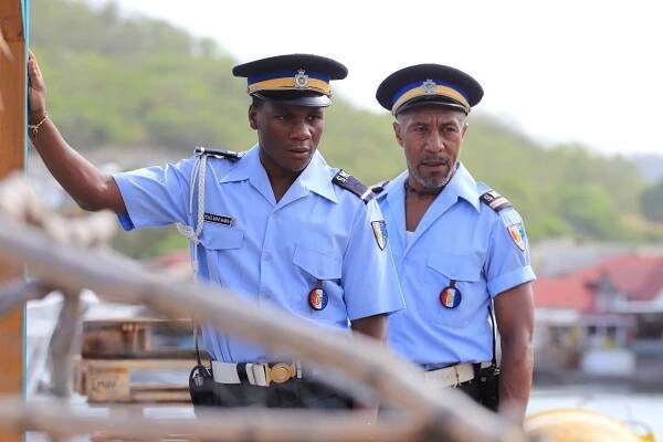 Smrt v ráji - Komplexní vražda - Z filmu - Tobi Bakare, Danny John-Jules