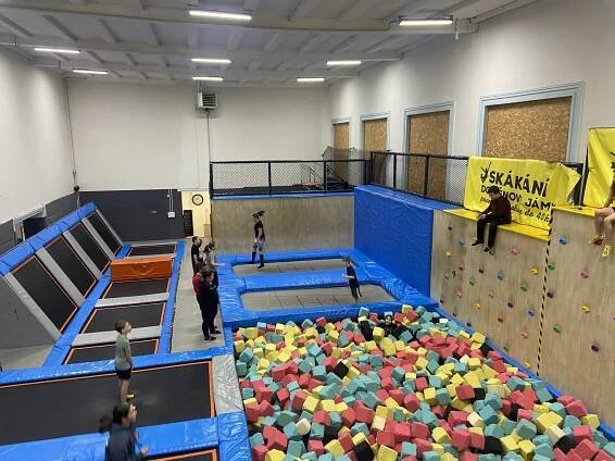 Jump arena - Základní Škola, Liberec, Švermova 403/40 příspěvková organizace