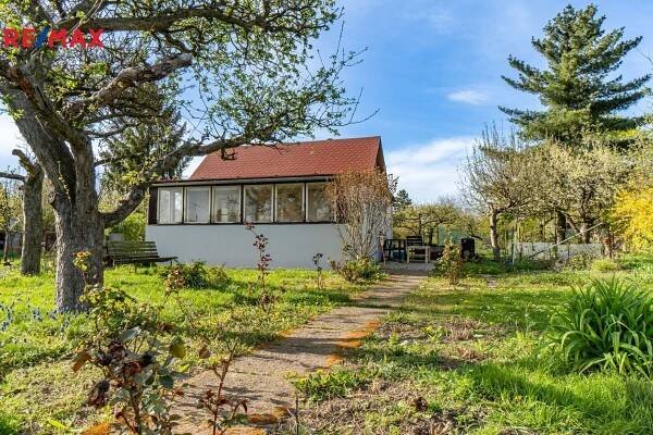 Prodej chaty / chalupy 28 m², Praha 6 - Suchdol | Reality RE/MAX