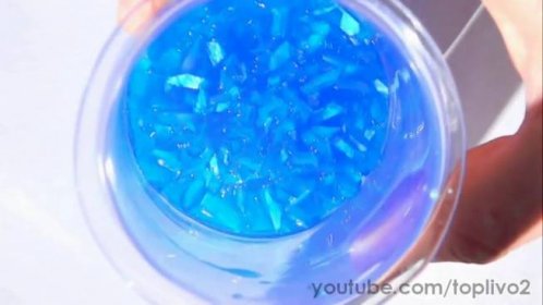 Volná krystalizace skalice modré