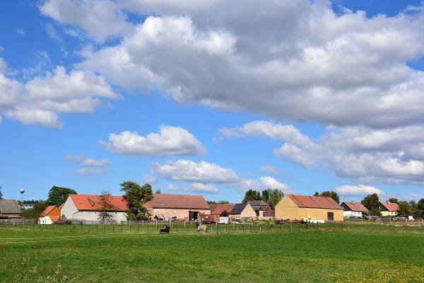 Soubor:Velká Chmelištná 2015-09-28 Od jihu.jpg