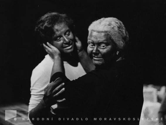 Ljuba Benešová - životopis | Národní divadlo moravskoslezské