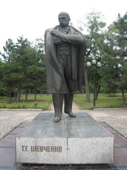 Monuments | Taras Shevchenko | Taras Shevchenko Museum