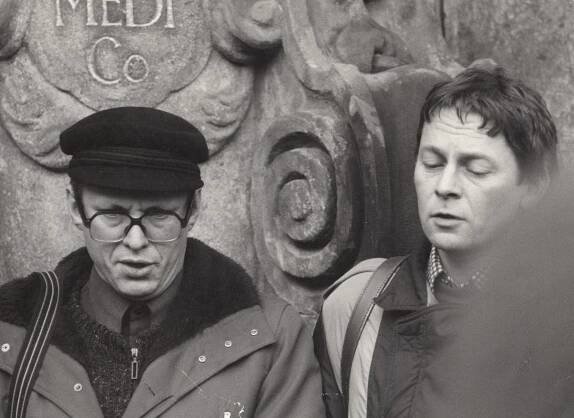 Skupina Berani, Miloš Rejchrt a Pavel Stříbrný (vlevo), Karlův most, Vánoce 1987
