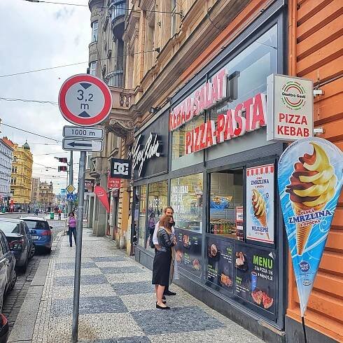 Quattro Gusti Pizza Kebab, Jugoslávská (Praha) -