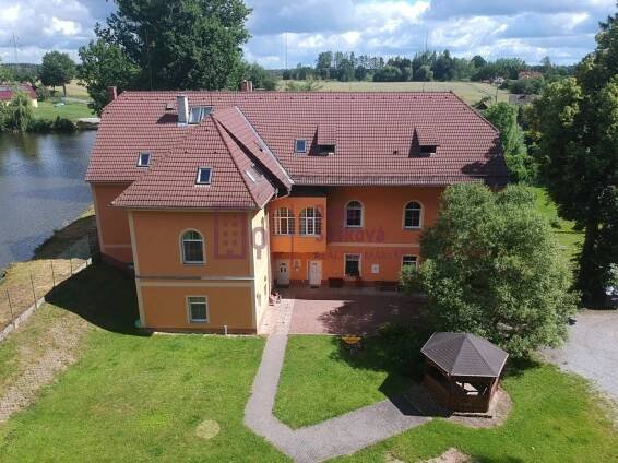 Pronájem Byt 2+1, Deštenská, Jindřichův Hradec - Radouňka