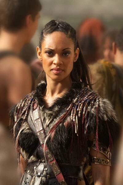 Spartakus - Decimace - Z filmu - Cynthia Addai-Robinson
