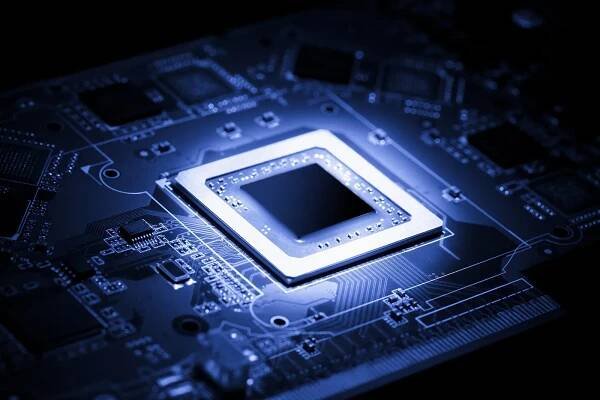 ARM vs Intel. Komu bude patřit budoucnost?