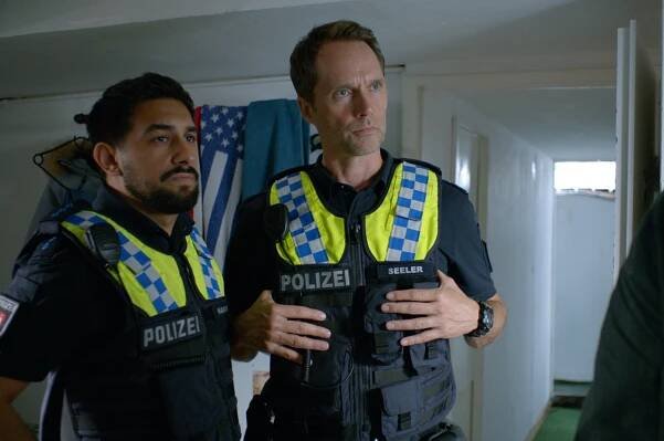 Policie Hamburk - Kein Platz auf dieser Welt (S19E21) (2025)