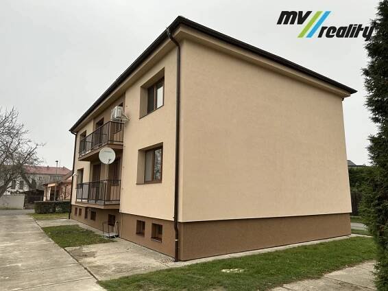Lysá nad Labem, prodej bytu 3+1 63,5 m2 + balkón, 2 x sklep, okres Nymburk. | MV reality s.r.o.