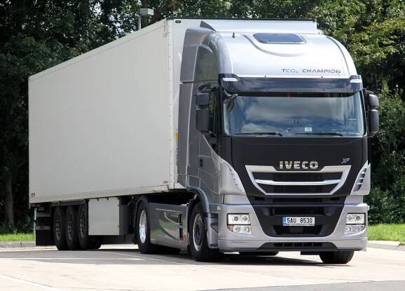 AGROTEC GROUP vyvinul telematiku pro nákladní vozy a dodávky Iveco - Transport-logistika.cz