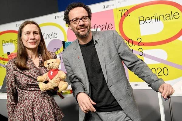 Začal jubilejní 70. ročník filmového festivalu Berlinale. Přináší řadu změn, ukáží se i Češi