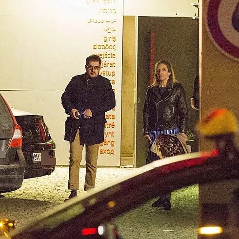 Herečka Anna Polívková se objevila s neznámým mužem. Našla konečně toho pravého?