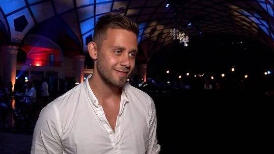 Vincent Navrátil vyvedl nádhernou přítelkyni: Podívejte se, jakou má syn Veroniky Žilkové po svém boku kočku