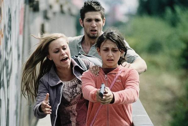 Beautiful Bitch - Z filmu - Sina Tkotsch, Igor Dolgatschew, Katharina Derr