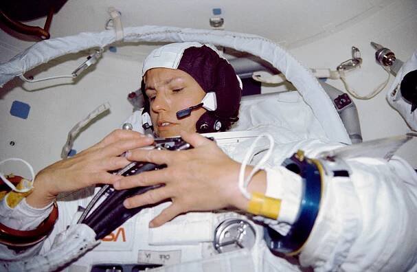 Kathryn D. Sullivan - Wikipedia