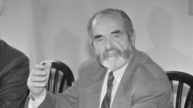 Robert Maxwell: Chudý chlapec z Podkarpatské Rusi, který vybudoval mediální impérium | Plus