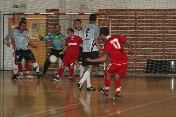 Futsalový Pivovar se rozloučil remízou